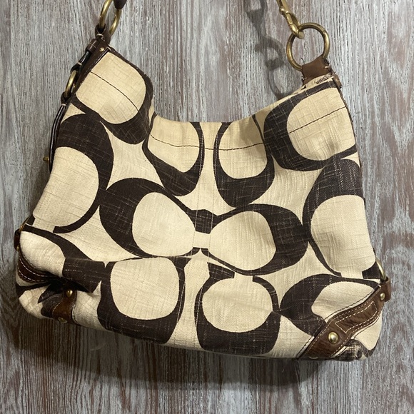 Vintage COACH handbag - Used - Picture 3 of 9